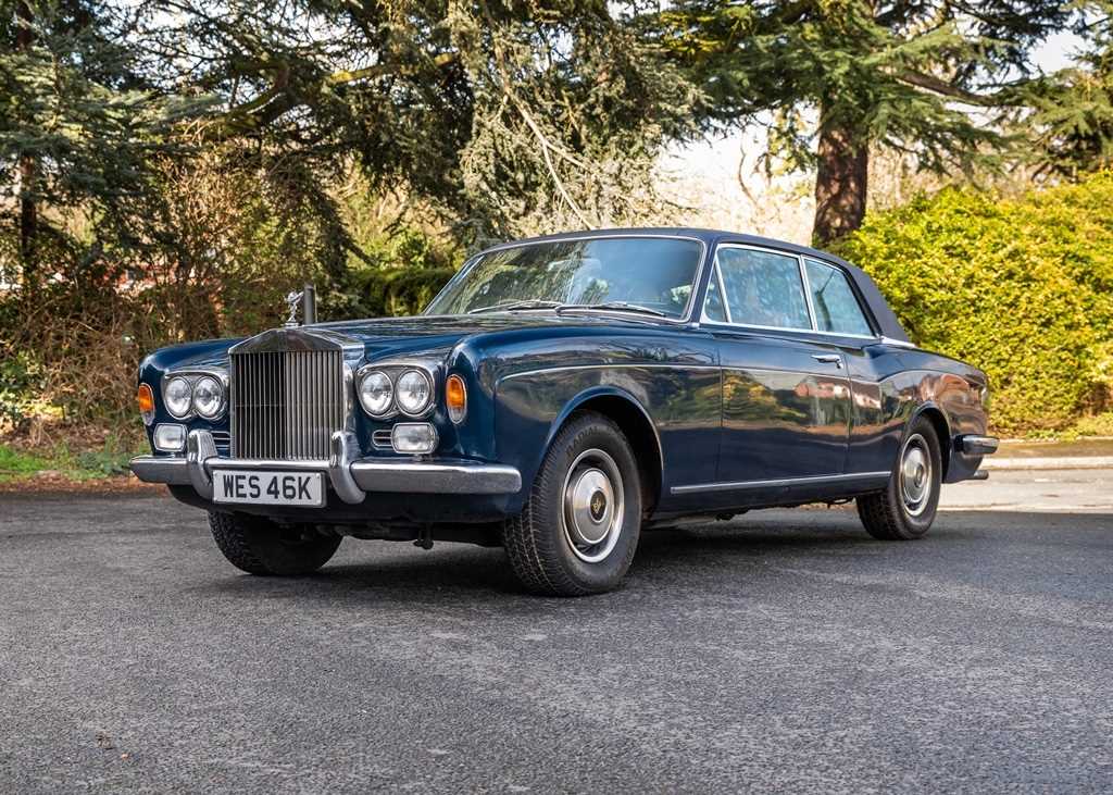 Lot 158 - 1971 Rolls-Royce Corniche by Mulliner Park Ward