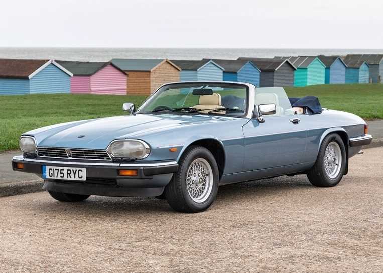 Lot 107 - 1990 Jaguar XJS Convertible