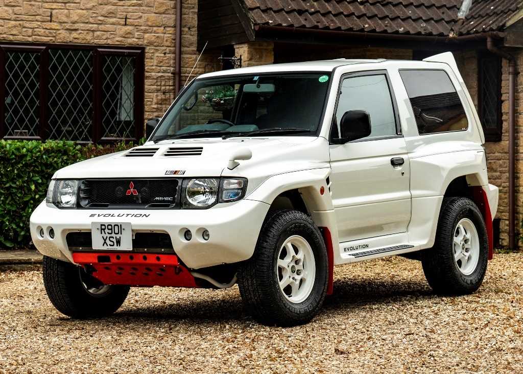 Lot 184 - 1997 Mitsubishi Pajero Evolution