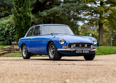 Lot 131 - 1970 MG B GT
