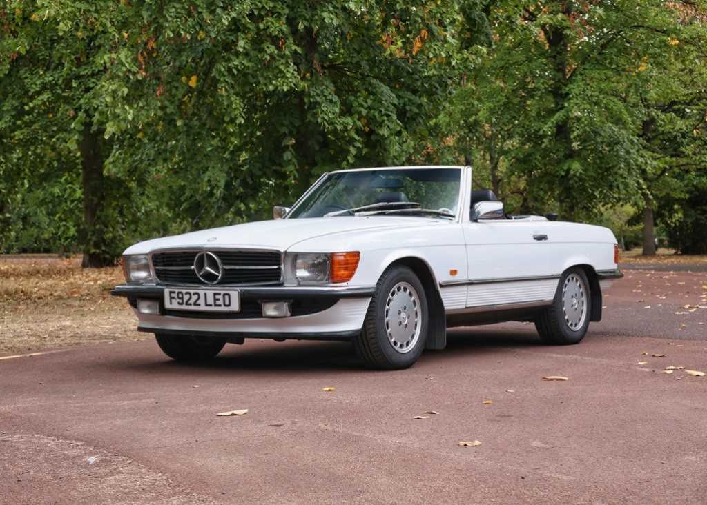 Lot 255 - 1989 Mercedes-Benz 420 SL