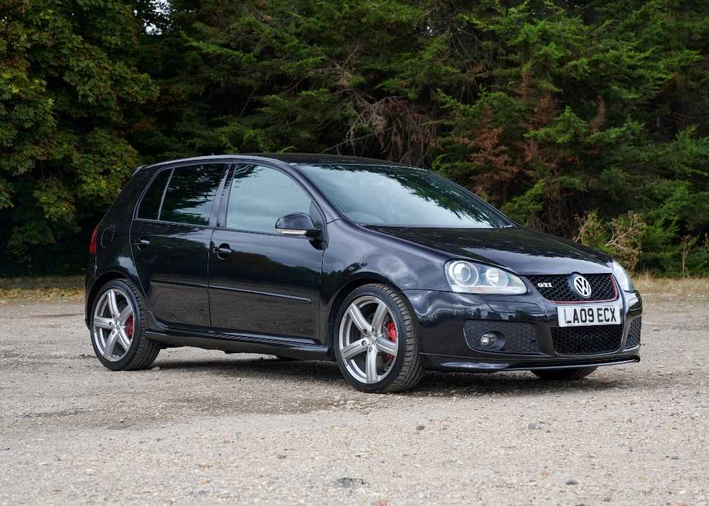 Lot 181 - 2009 Volkswagen Golf GTi Pirelli DSG