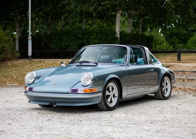 Lot 177 - 1982 Porsche 911 Restomod