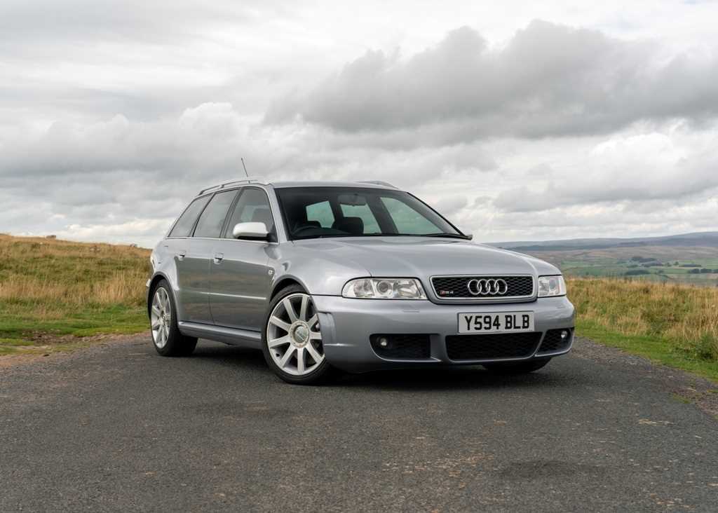 Lot 169 - 2001 Audi RS4 Avant B5