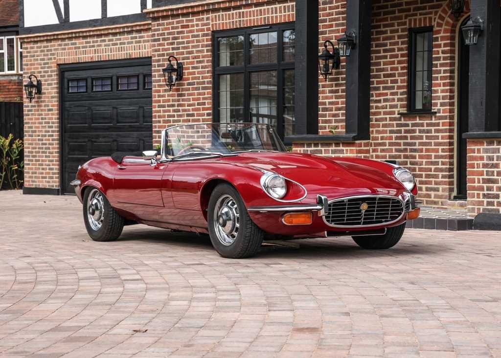 Lot 154 - 1973 Jaguar E-Type Series III Roadster