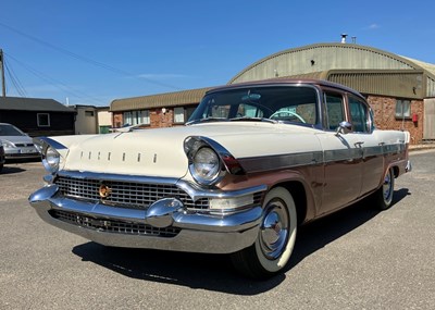 Lot 117 - 1957 Packard Clipper