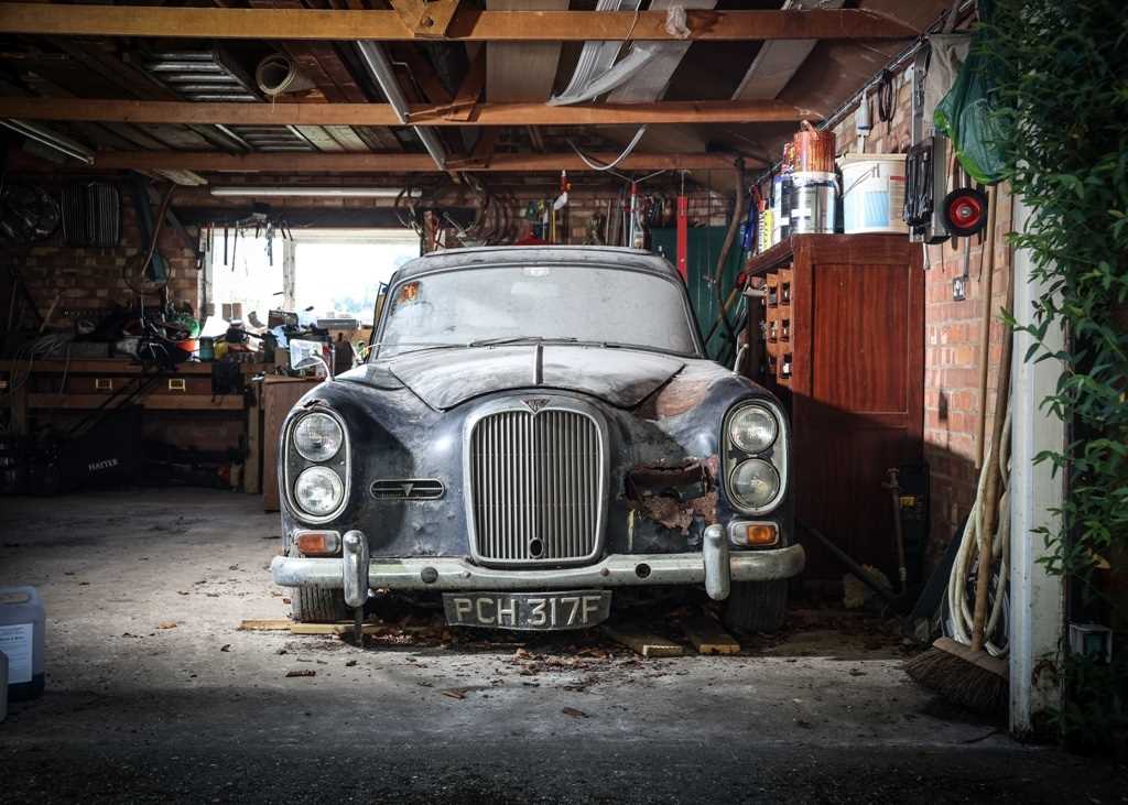 Lot 107 - 1968 Alvis TF 21