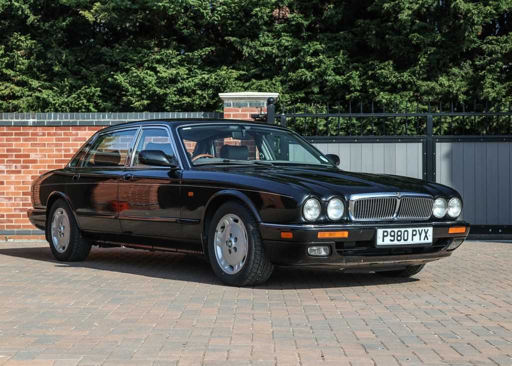 Lot 106 - 1996 Jaguar Sovereign (4.0 litre)
