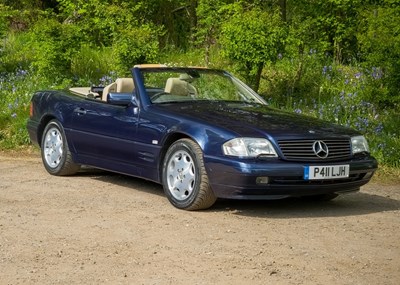 Lot 255 - 1997 Mercedes-Benz  SL 320