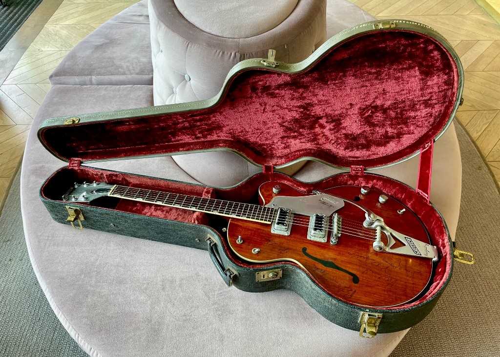 Lot 217 - Gretsch 1962 classic semi-acoustic