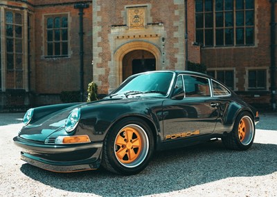 Lot 174 - 1986 Porsche 911 Carrera Resto-mod