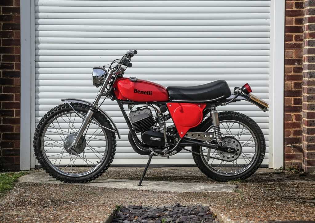 Lot 101 - 1976 Benelli Cross (125cc)