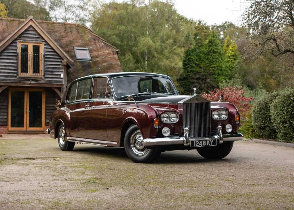 Lot 186 - 1964 Rolls-Royce Phantom V