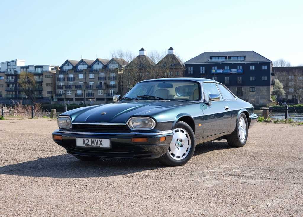 Lot 118 - 1996 Jaguar  XJS 4.0 Celebration Coupé