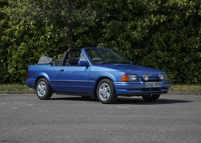 Lot 120 - 1989 Ford  Escort Cabriolet