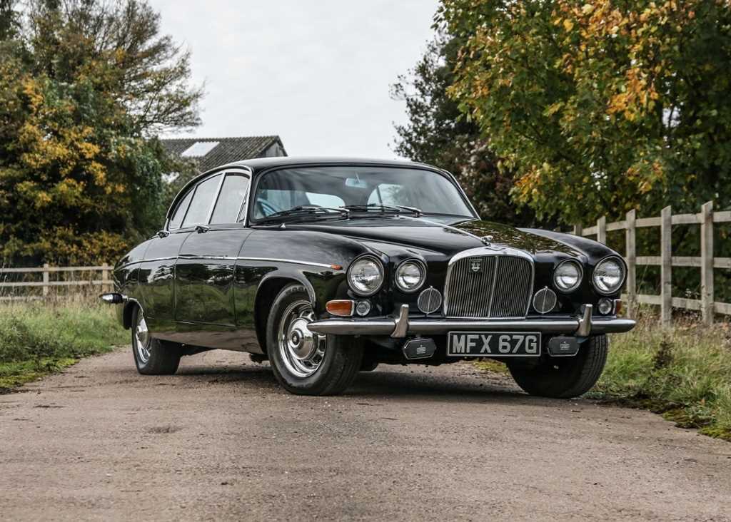 Lot 181 - 1969 Jaguar 420 G