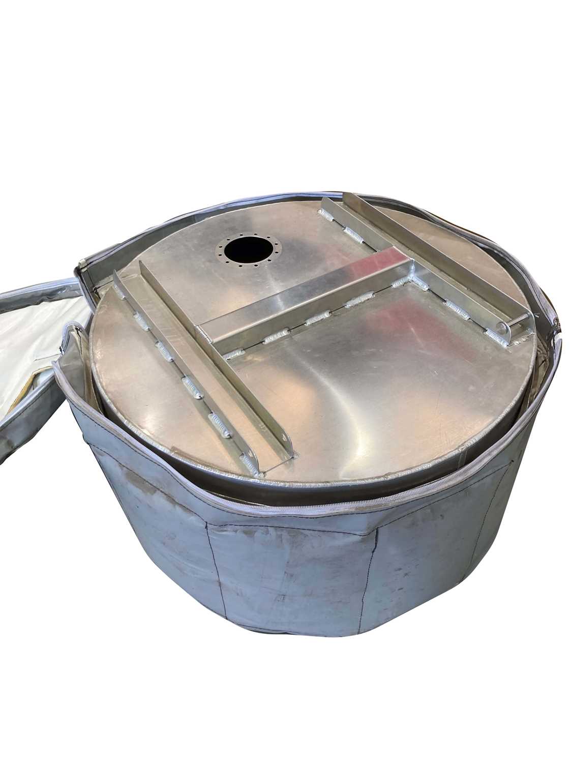 Lot 89 - Refuelling equipment