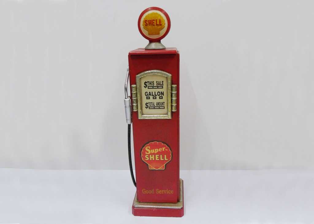 Lot 1 - A Shell Petrol Pump Cabinet