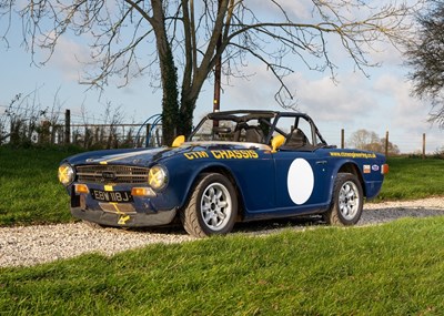 Lot 112 - 1970 Triumph TR6 Competition