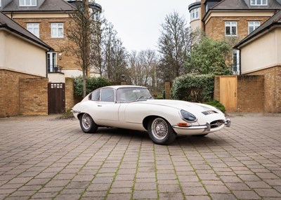 Lot 172 - 1964 Jaguar E-Type Series I Fixedhead Coupé (3.8 litre)