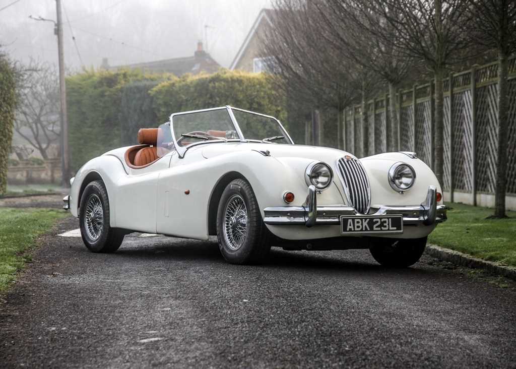 Lot 141 - 1972 Jaguar XK140 Roadster by Nostalgia