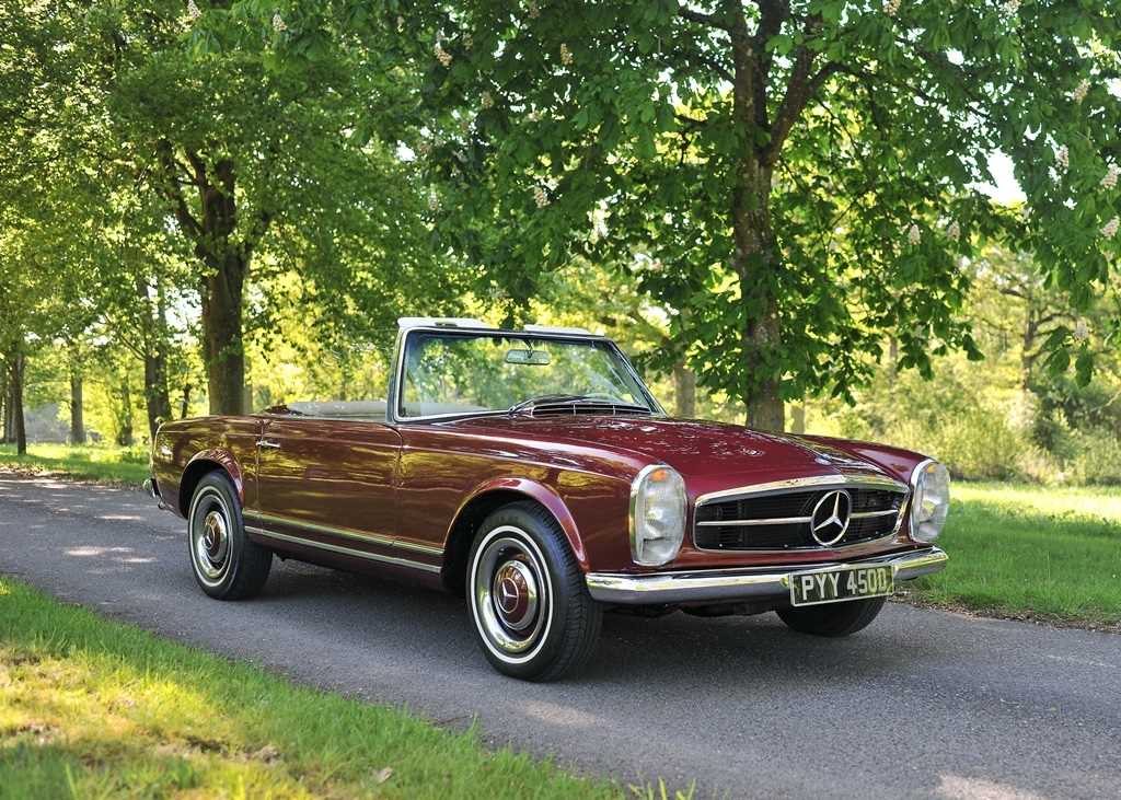 Lot 133 - 1966 Mercedes-Benz  230 SL Pagoda