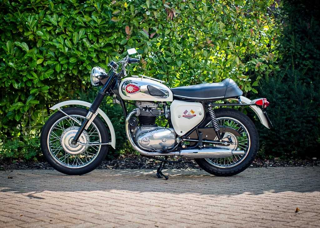 Lot 110 - 1970 BSA Thunderbolt (650cc)