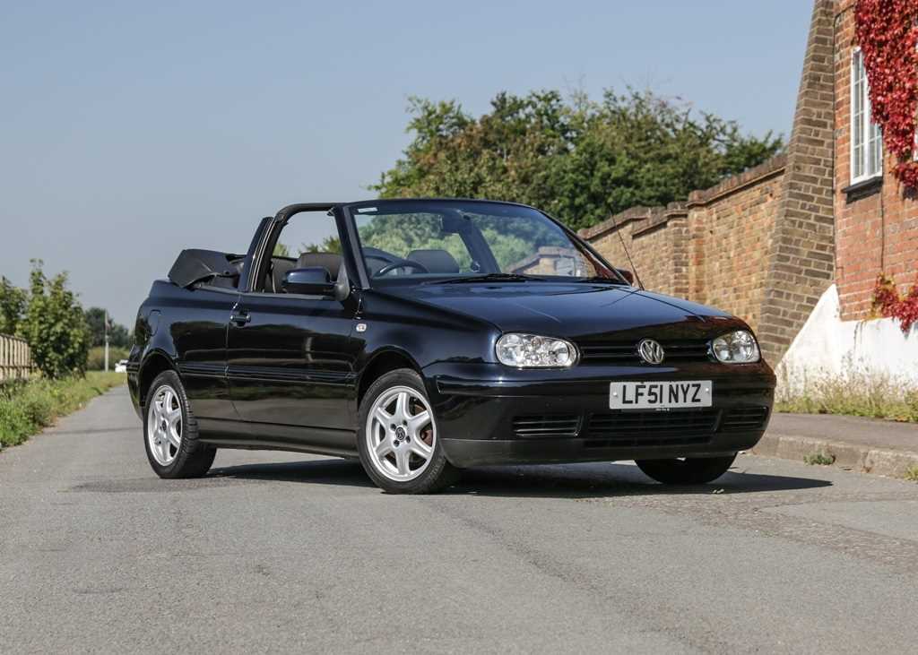 Lot 146 - 2001 Volkswagen Golf SE Cabriolet