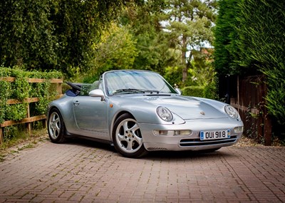 Lot 145 - 1995 Porsche  911 / 993 Carrera Convertible