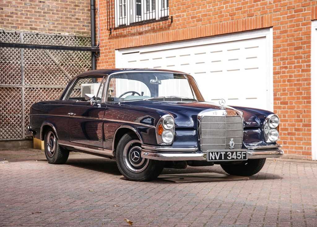 Lot 156 - 1967 Mercedes-Benz  300 SE Coupé