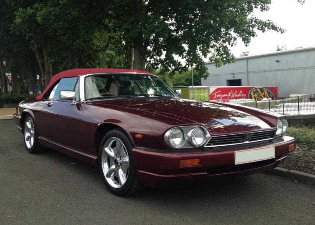 Lot 109 - 1985 Jaguar  XJS HE Lynx Convertible