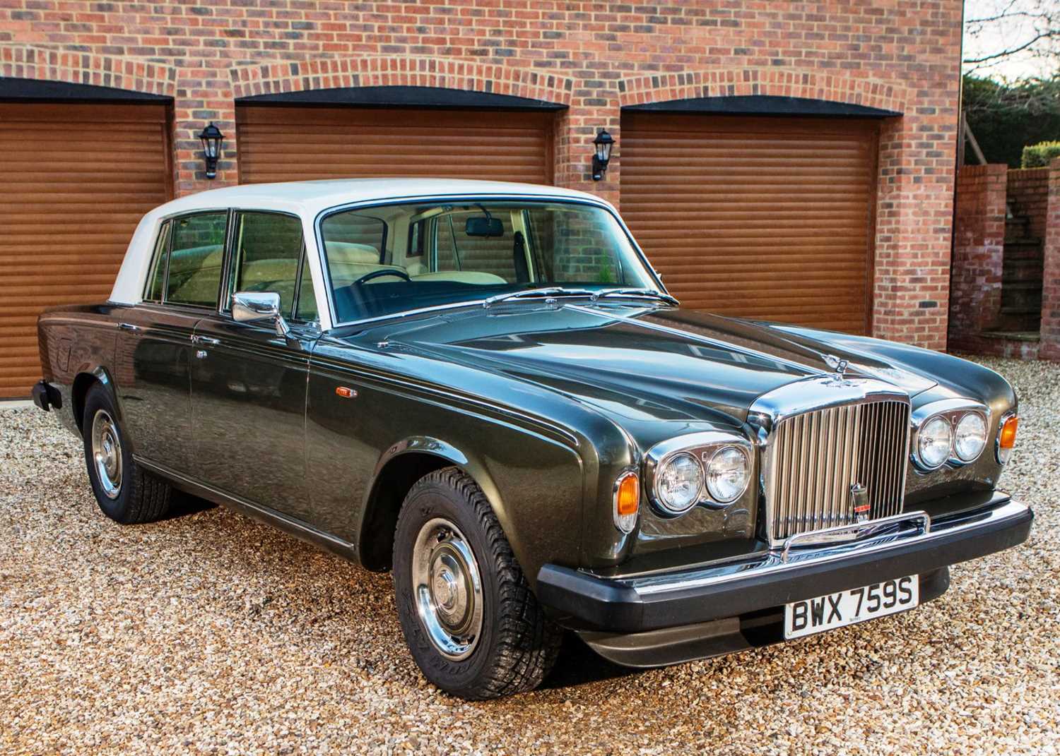 Lot 118 - 1977 Bentley T2 Saloon