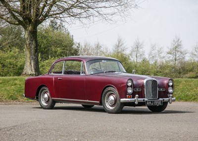 Lot 243 - 1967 Alvis TF 21