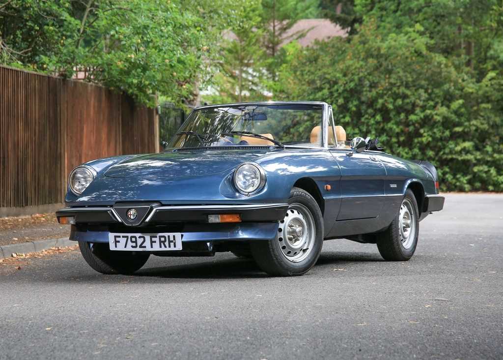 Lot 105 - 1989 Alfa Romeo Spider