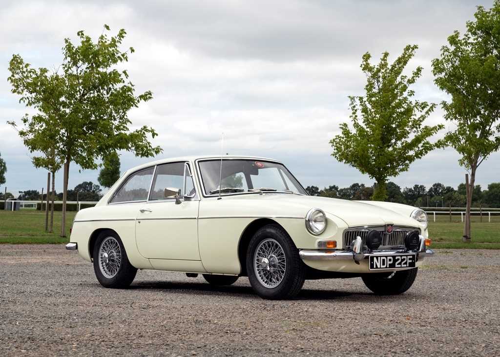 Lot 107 - 1968 MGB GT