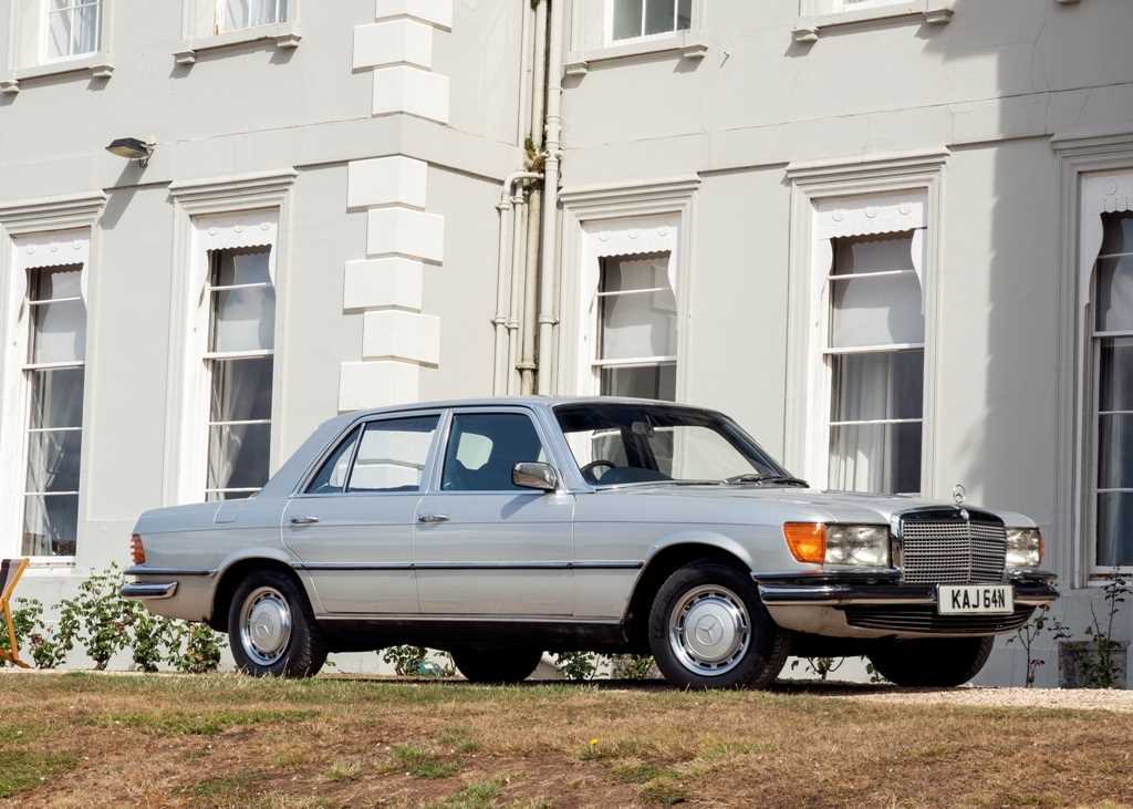 Lot 122 - 1974 Mercedes-Benz 350 SE