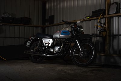 Lot 102 - 1977 Triumph Bonneville Silver Jubilee Edition
