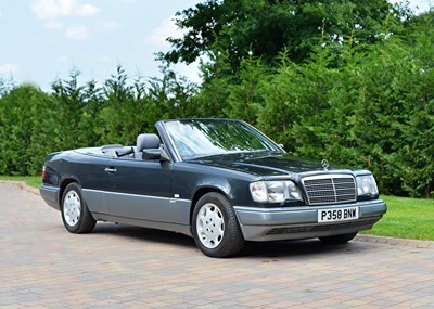 Lot 131 - 1996 Mercedes-Benz E320 Sportline Cabriolet