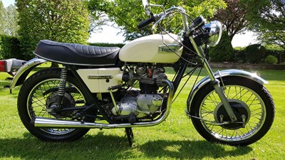 Lot 104 - 1973 Triumph Bonneville 750 T140
