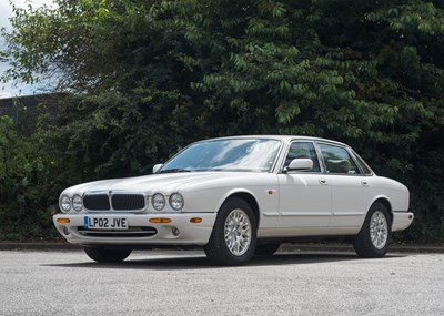 Lot 126 - 2002 Jaguar  XK8 (3.2 V8)