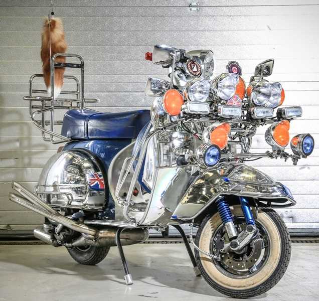 Lot 101 - 2011 Piaggio Vespa PX 125