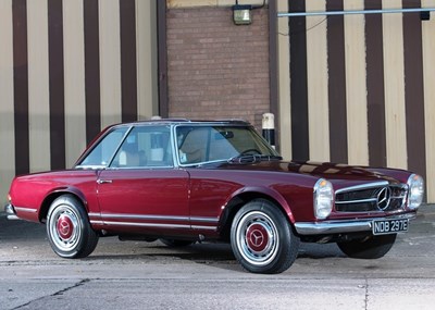 Lot 176 - 1968 Mercedes-Benz  280 SL Roadster