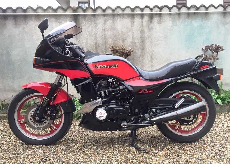 Lot 102 - 1984 Kawasaki GPZ 750 Turbo