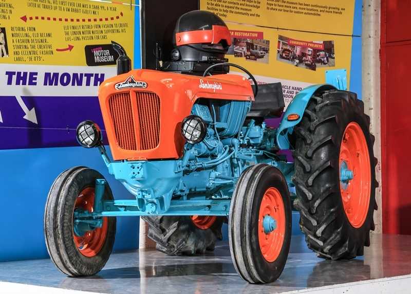 Lot 114 - 1962 Lamborghini 2R Tractor