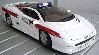 Lot 80 - Jaguar XJ220