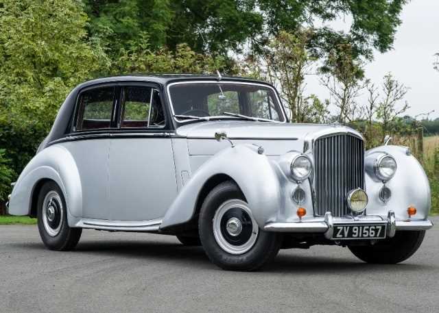 Lot 145 - 1954 Bentley R-Type Saloon (Standard steel)