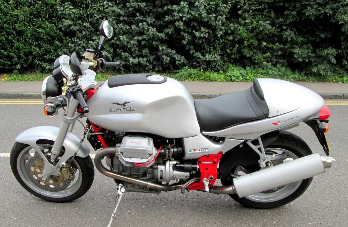 Lot 111 - 1999 Moto Guzzi V11 Sport