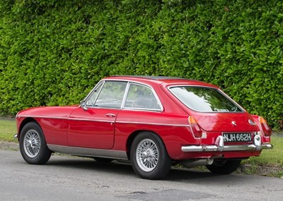 Lot 122 - 1970 MG BGT