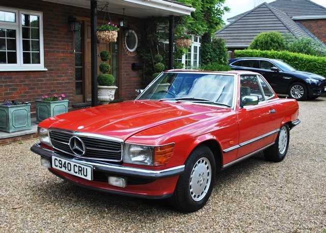 Lot 120 - 1986 Mercedes-Benz  300 SL Roadster