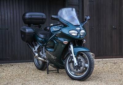 Lot 107 - 2001 Triumph Sprint ST 955i